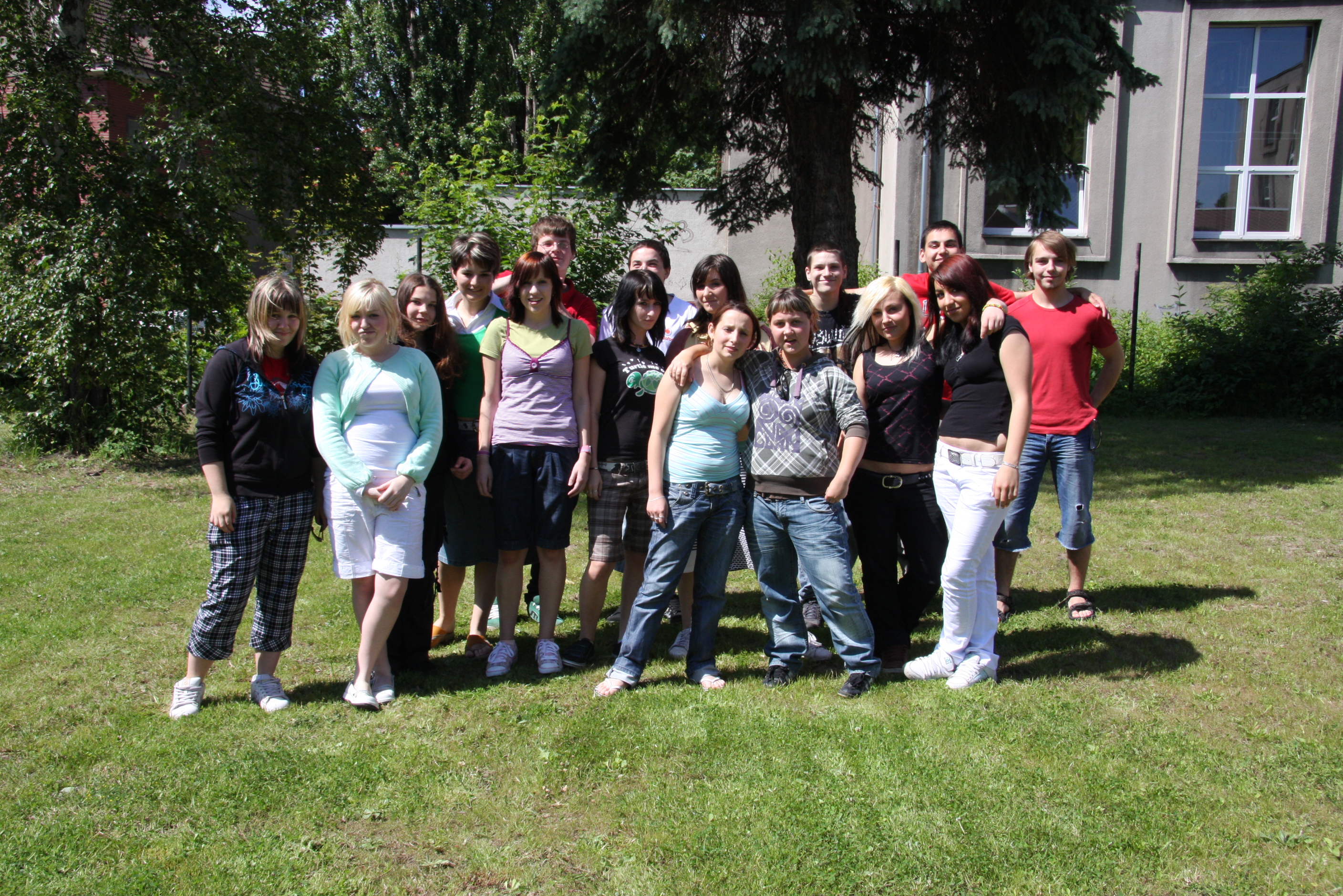 Červen 2009 - SOU Kladno P1 001.jpg